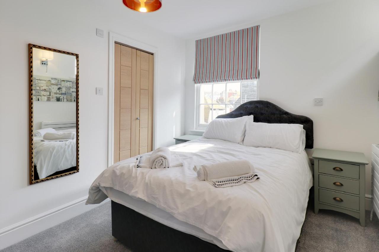 הייסטינגס Master Accommodation Suite 6 מראה חיצוני תמונה