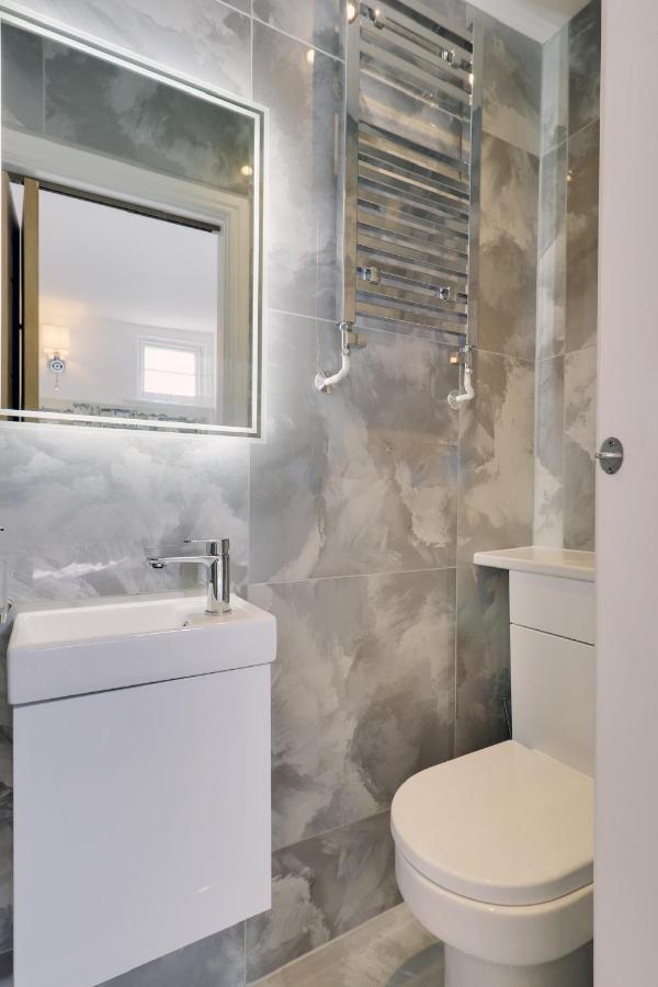 הייסטינגס Master Accommodation Suite 6 מראה חיצוני תמונה