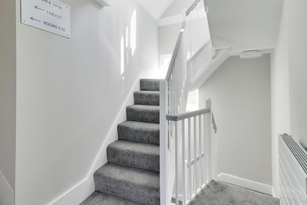 הייסטינגס Master Accommodation Suite 6 מראה חיצוני תמונה